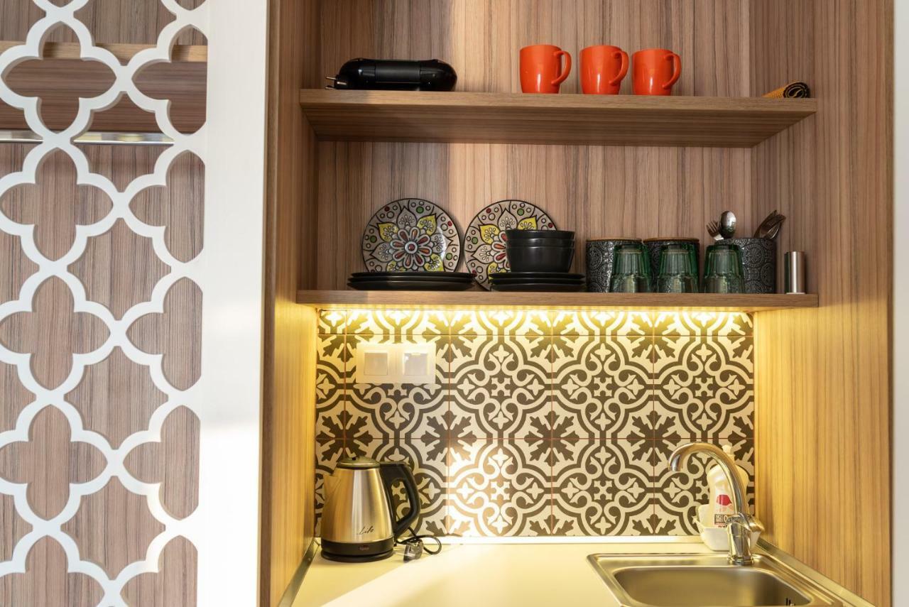 Atlantis "Pleasure By The Sea" Apartment Peraia  Bagian luar foto