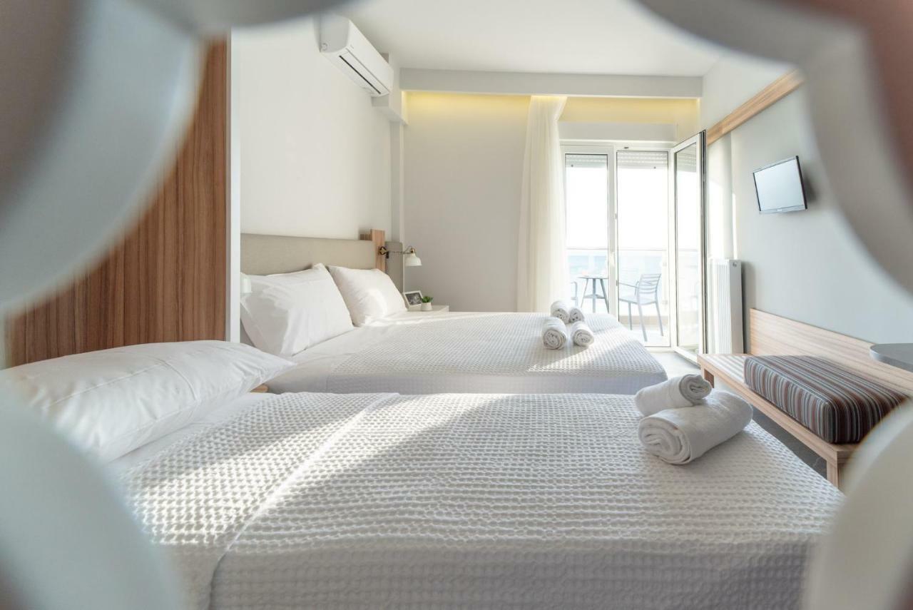 Atlantis "Pleasure By The Sea" Apartment Peraia  Bagian luar foto